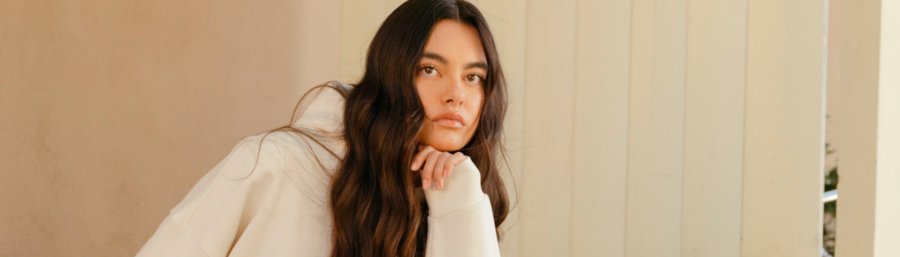 Jak ubrać się na osiemnastkę?