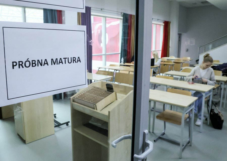 Próbna matura 2026 z chemii. Arkusz CKE z odpowiedziami