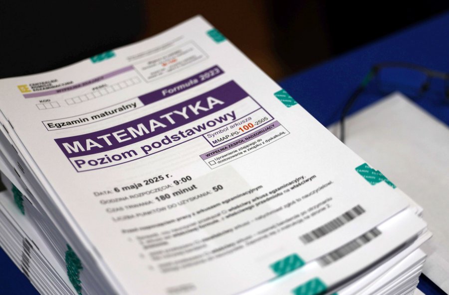 Próbna matura 2026 z matematyki. Sprawdź arkusz CKE z odpowiedziami